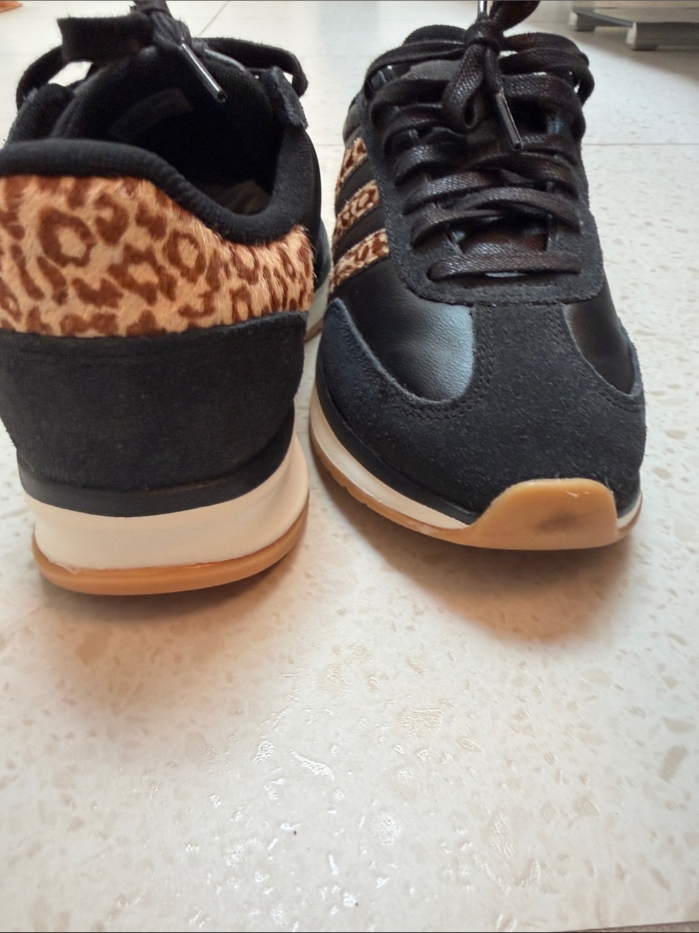adidas retro comfort Black Sneakers with Leopard Print Stripes (sz8) - Picture 5 of 12